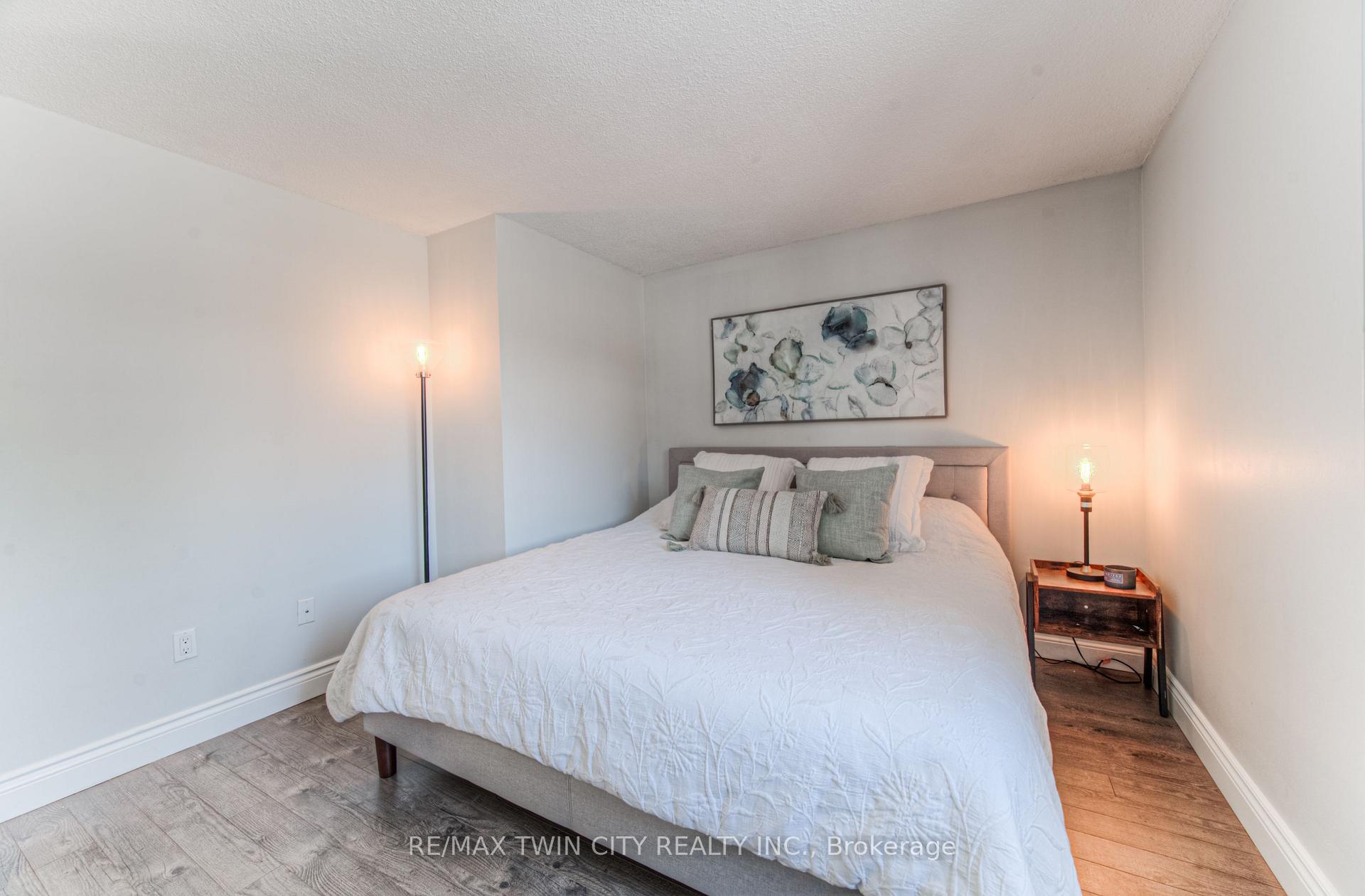 Photo 22 of Unit 101, 276 Eiwo Court, Waterloo — HOMEH