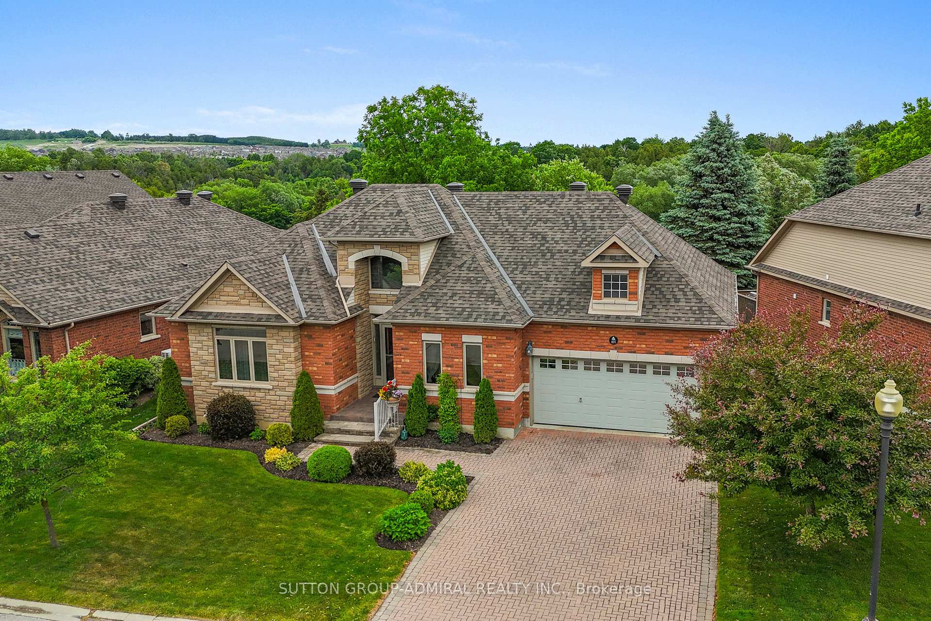 Photo 2 of 107 Bella Vista Trail, New Tecumseth, Rural New Tecumseth — HOMEH