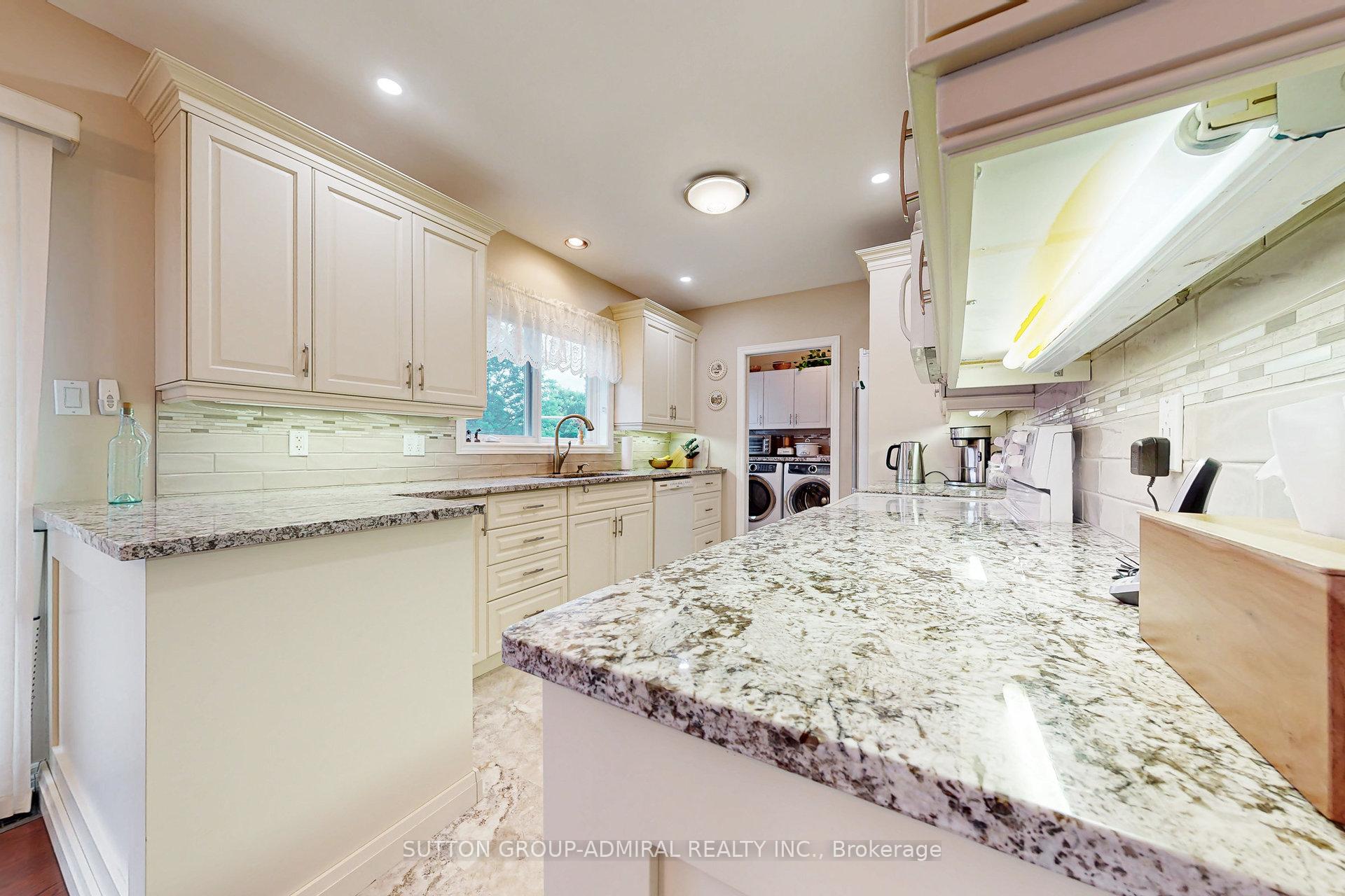 Photo 17 of 107 Bella Vista Trail, New Tecumseth, Rural New Tecumseth — HOMEH