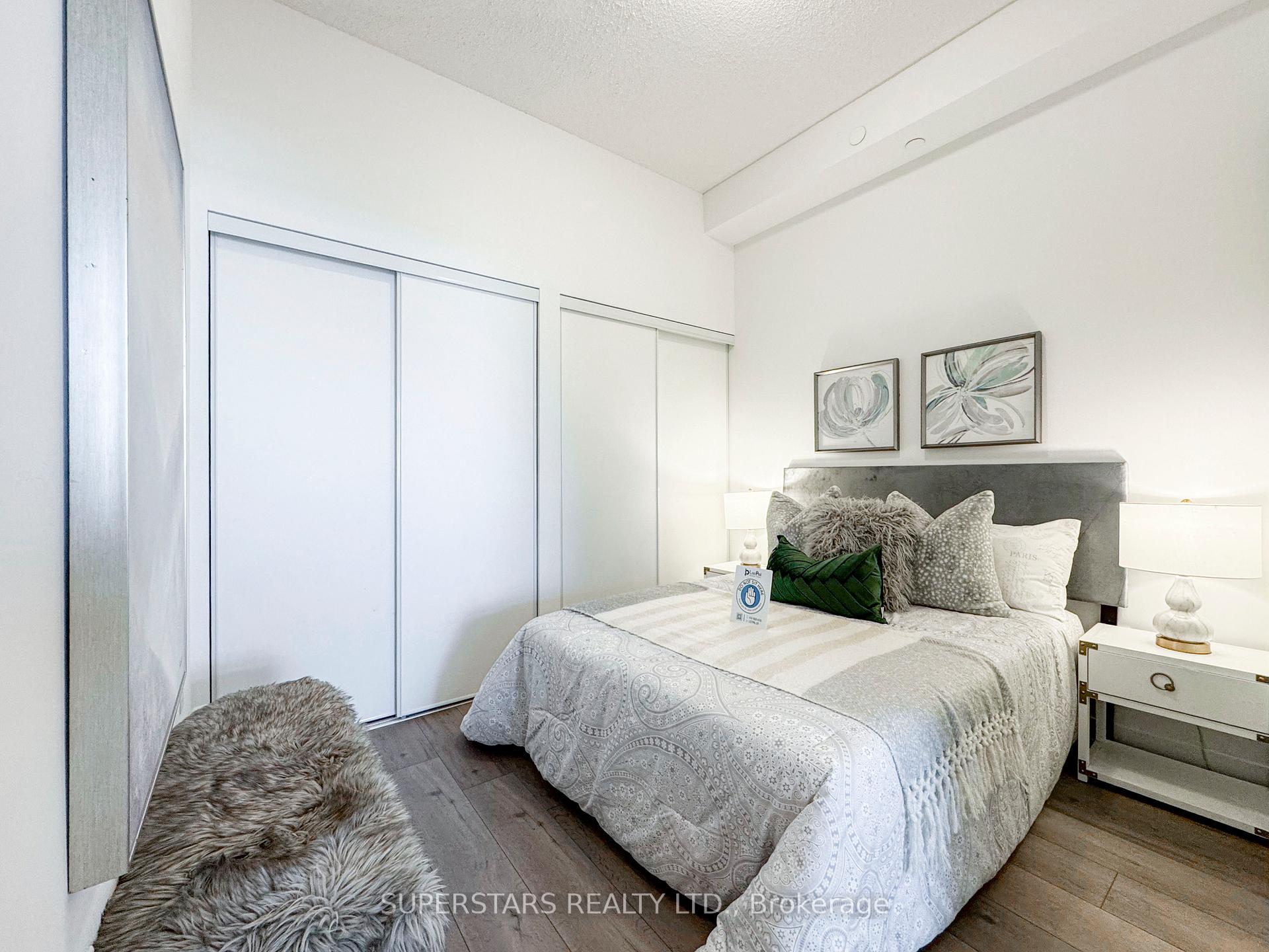 Photo 18 of Unit 519, 10 Honeycrisp Crescent, Vaughan, Vaughan Corporate Centre — HOMEH
