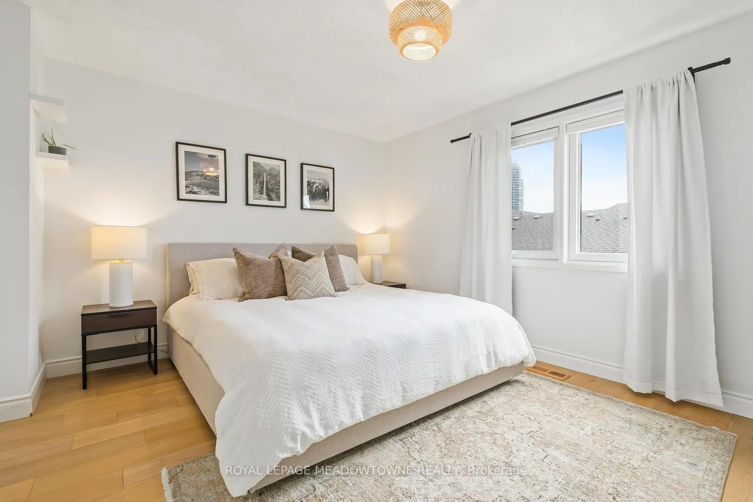 Photo 22 of 139 Harbourview Crescent, Etobicoke, Mimico — HOMEH