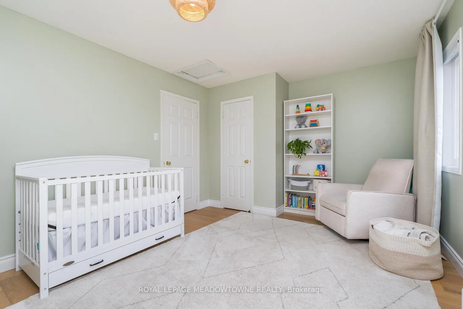 Photo 28 of 139 Harbourview Crescent, Etobicoke, Mimico — HOMEH