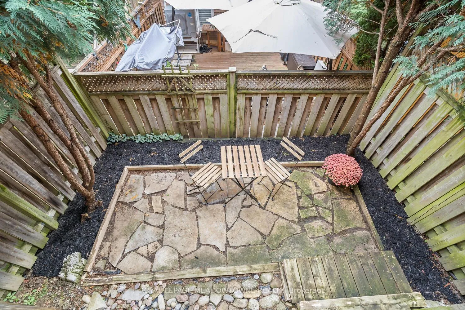Photo 36 of 139 Harbourview Crescent, Etobicoke, Mimico — HOMEH