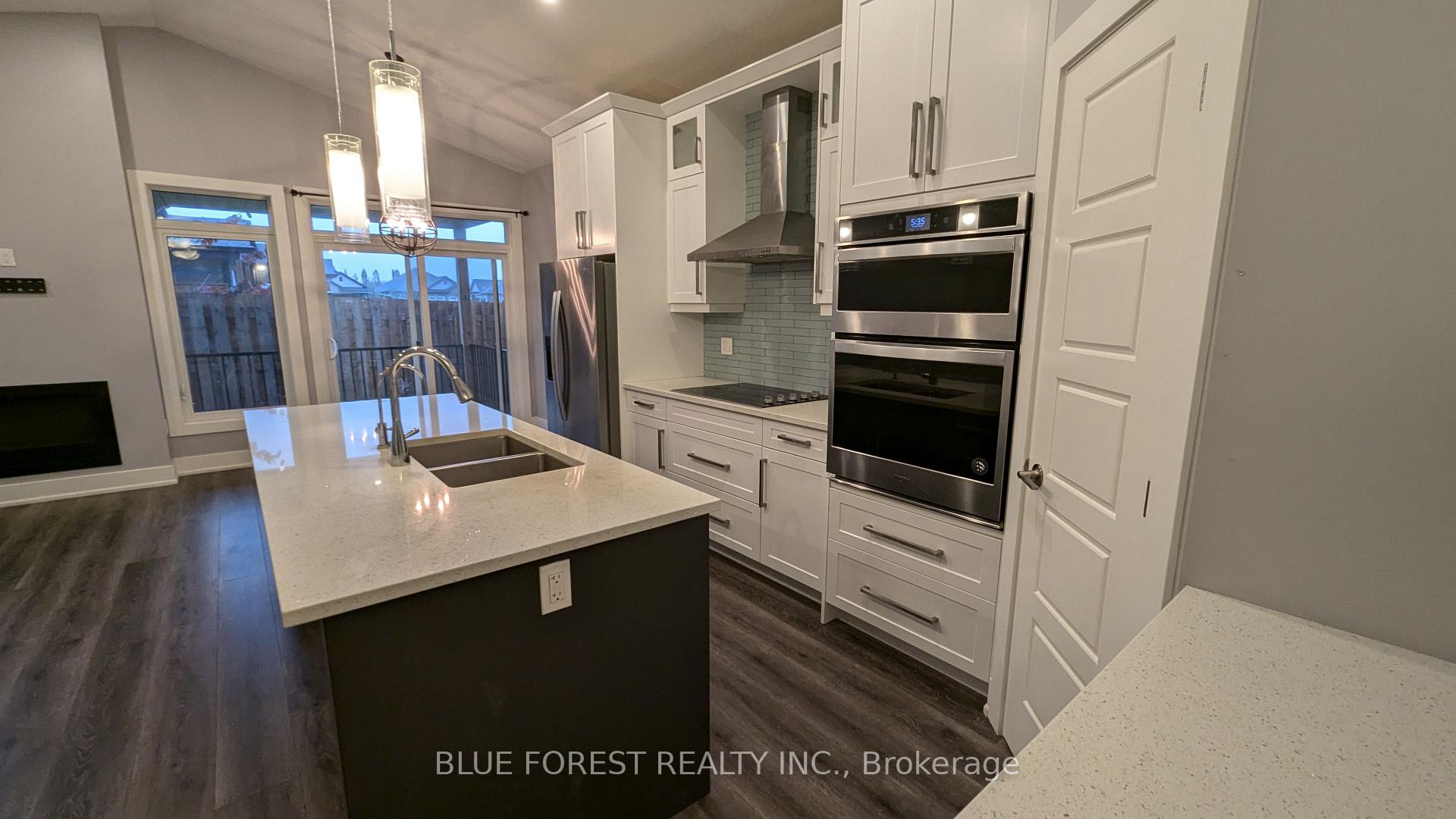 Photo 9 of Unit 22, 10 Mcpherson Court, Central Elgin, Rural Central Elgin — HOMEH