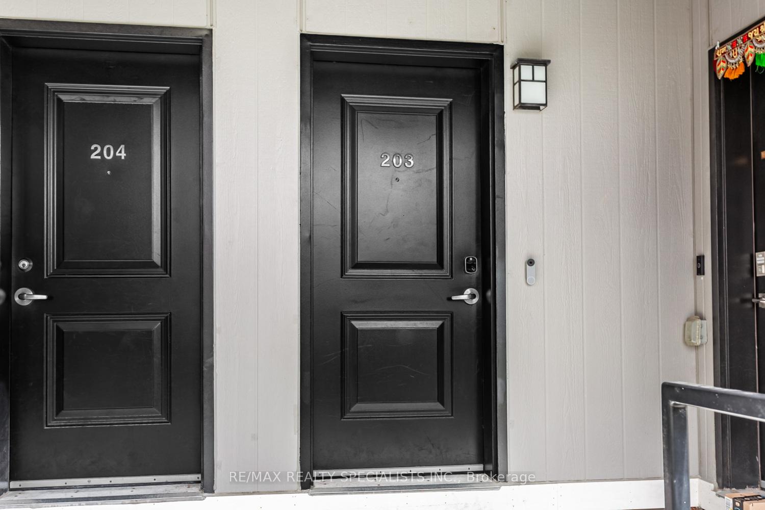 Photo 6 of Unit 203, 1210 Main Street E, Milton, Dempsey — HOMEH