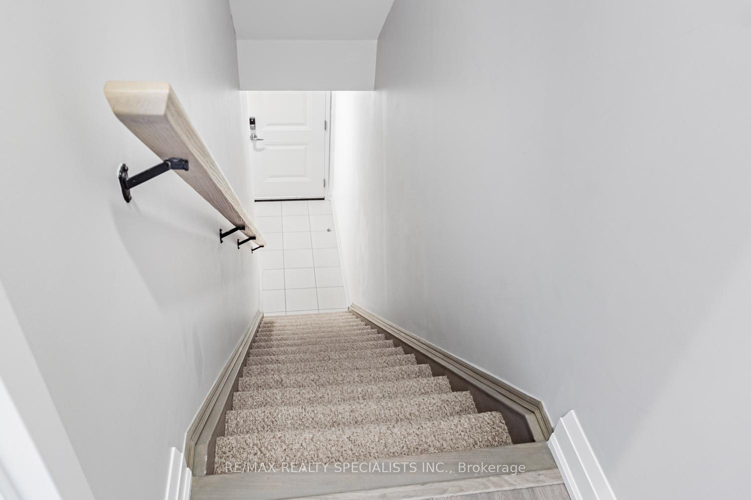 Photo 8 of Unit 203, 1210 Main Street E, Milton, Dempsey — HOMEH