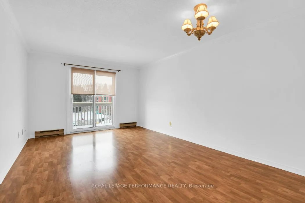 Photo 7 of Unit 403, 345 Centrum Boulevard W, Ottawa, Bilberry Creek/Queenswood Heights — HOMEH