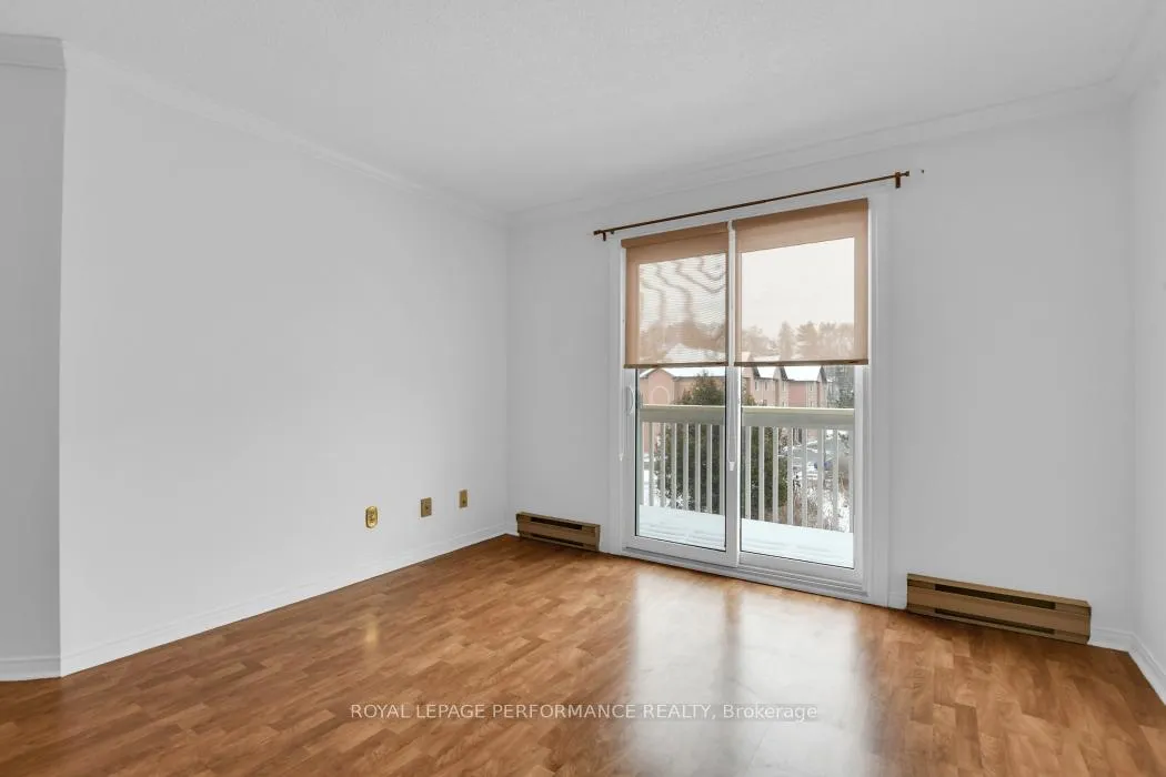 Photo 8 of Unit 403, 345 Centrum Boulevard W, Ottawa, Bilberry Creek/Queenswood Heights — HOMEH