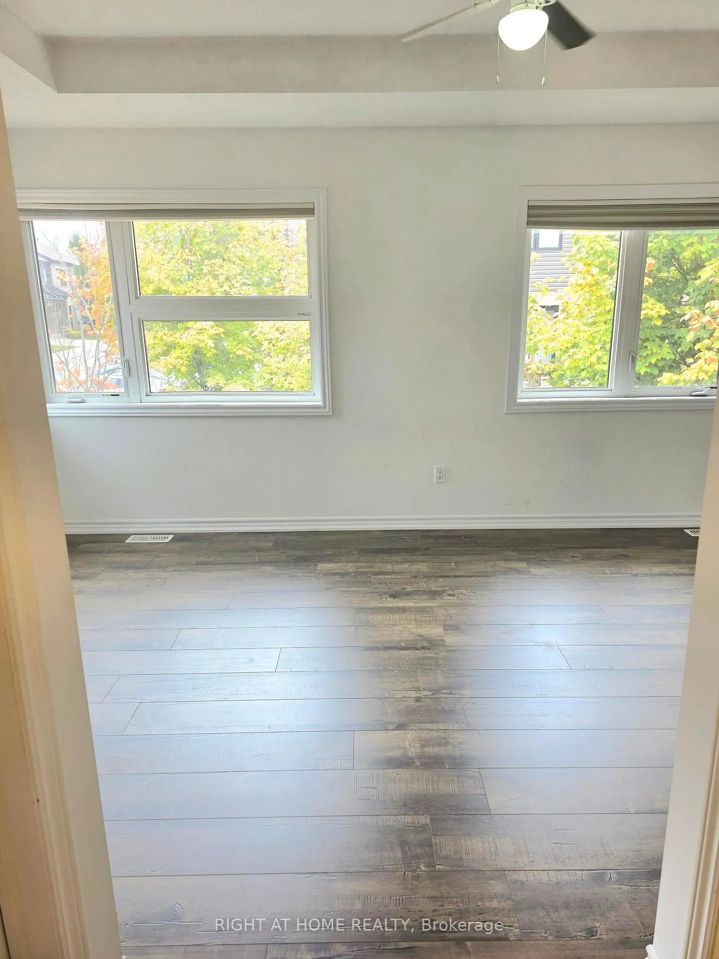 Photo 19 of Unit 13, 91 poppy Drive E, Guelph, Pineridge/Westminster Woods — HOMEH
