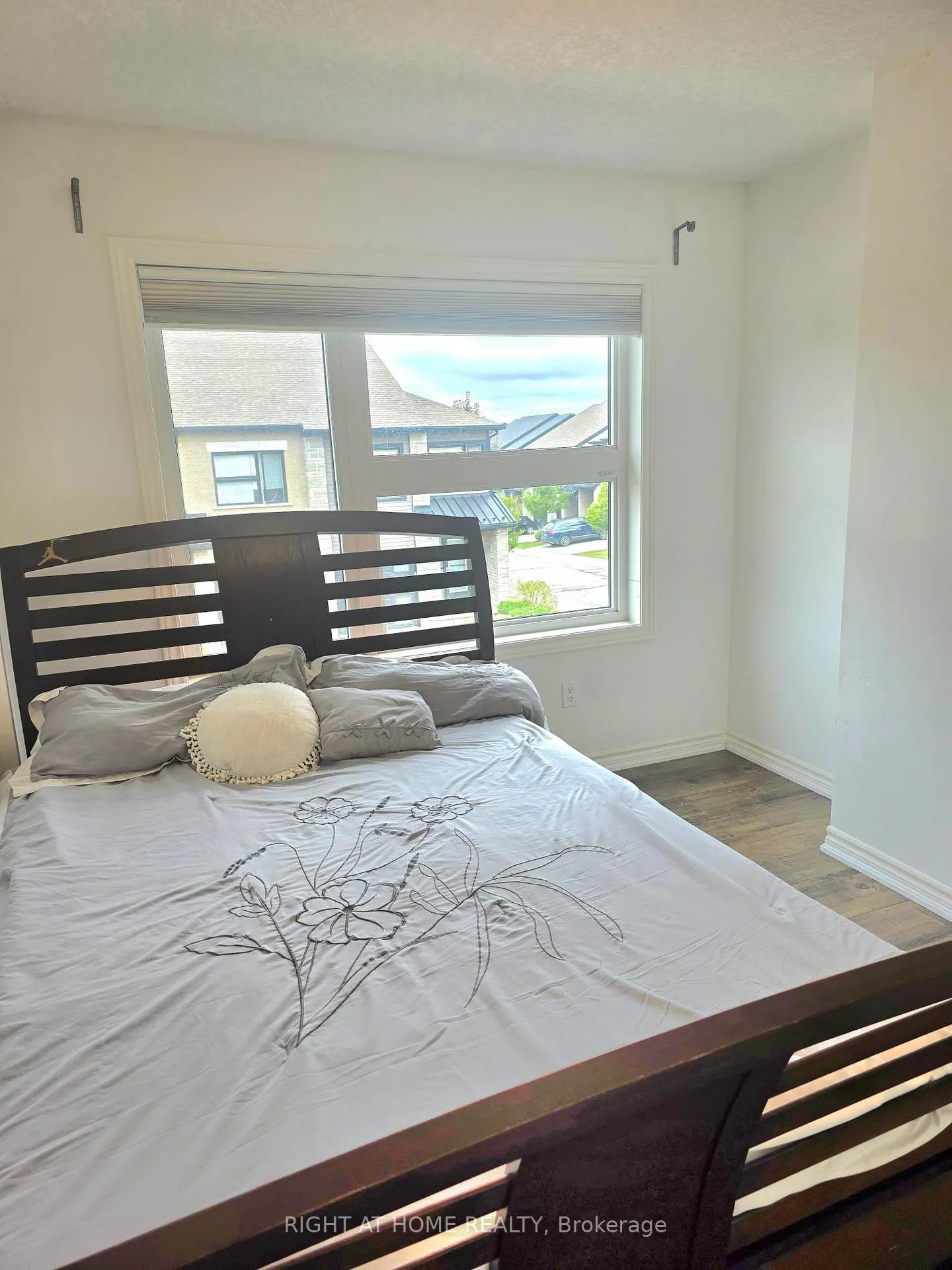 Photo 22 of Unit 13, 91 poppy Drive E, Guelph, Pineridge/Westminster Woods — HOMEH