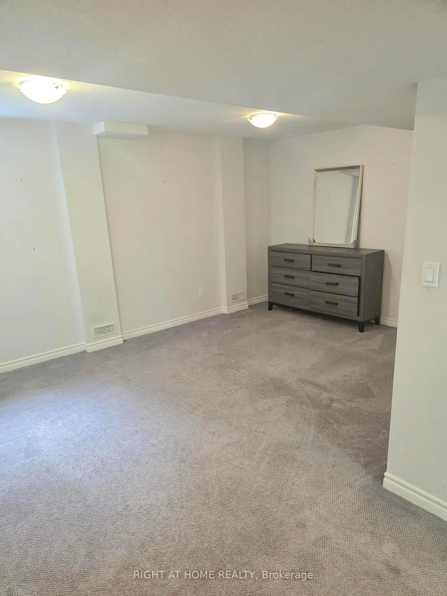 Photo 27 of Unit 13, 91 poppy Drive E, Guelph, Pineridge/Westminster Woods — HOMEH