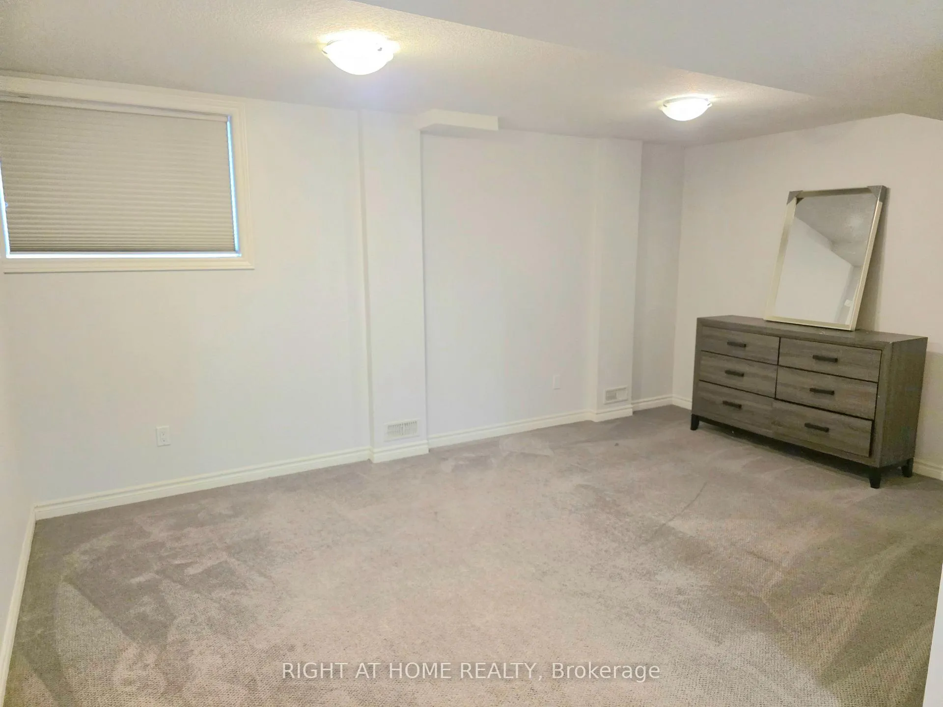 Photo 31 of Unit 13, 91 poppy Drive E, Guelph, Pineridge/Westminster Woods — HOMEH