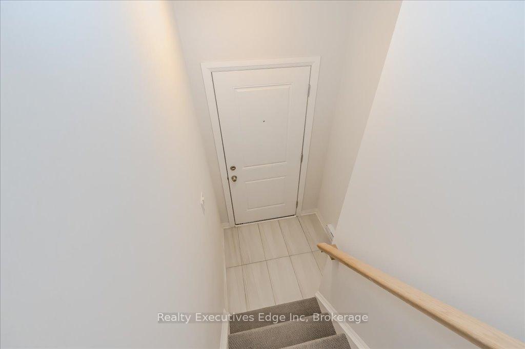 Photo 27 of Unit 6, 2 Willow Street, Brant, Paris — HOMEH