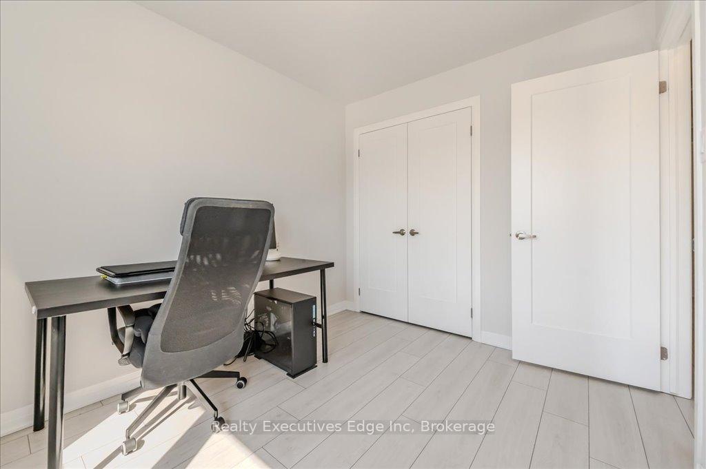Photo 71 of Unit 6, 2 Willow Street, Brant, Paris — HOMEH