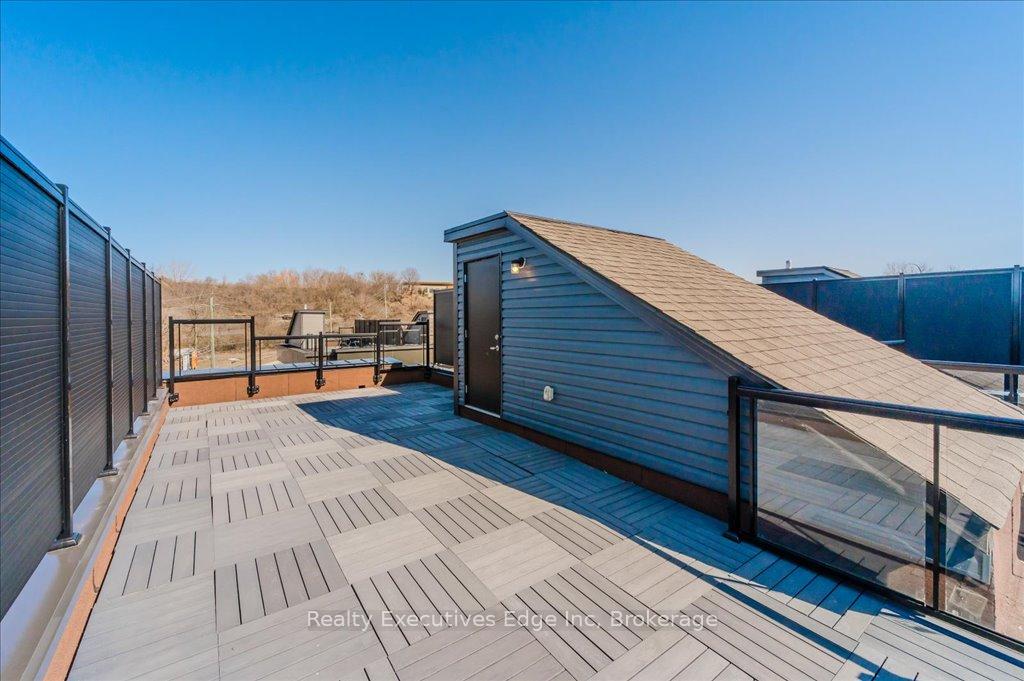 Photo 76 of Unit 6, 2 Willow Street, Brant, Paris — HOMEH