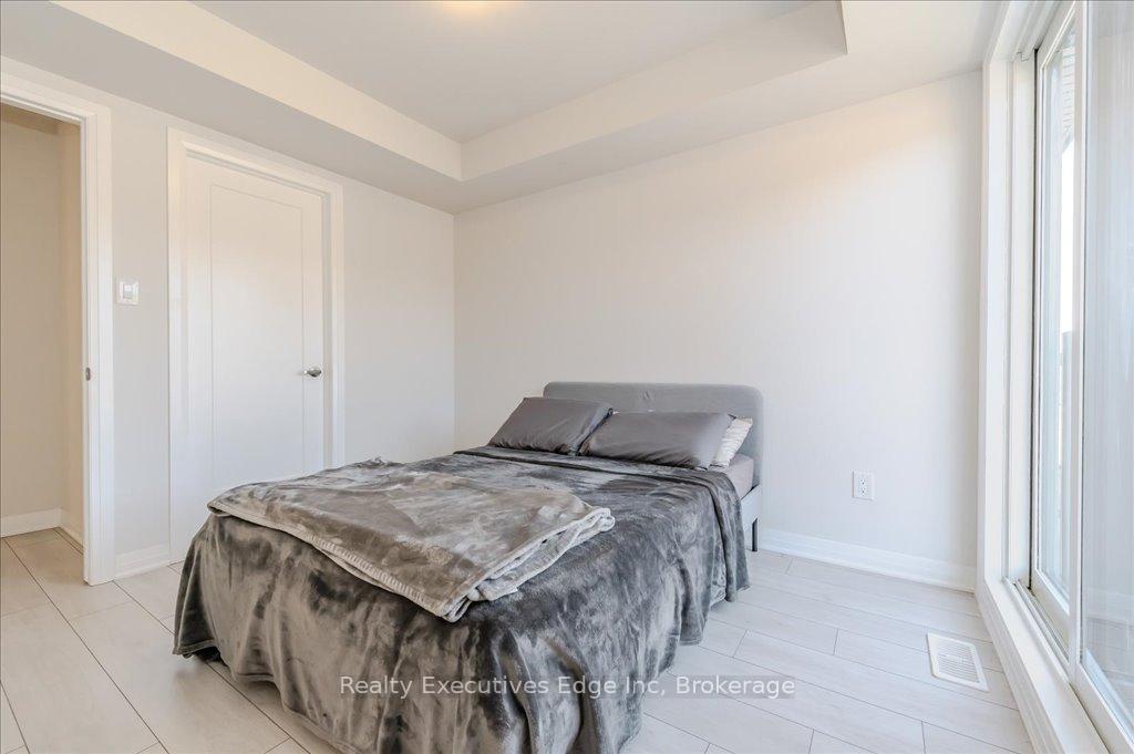 Photo 45 of Unit 6, 2 Willow Street, Brant, Paris — HOMEH