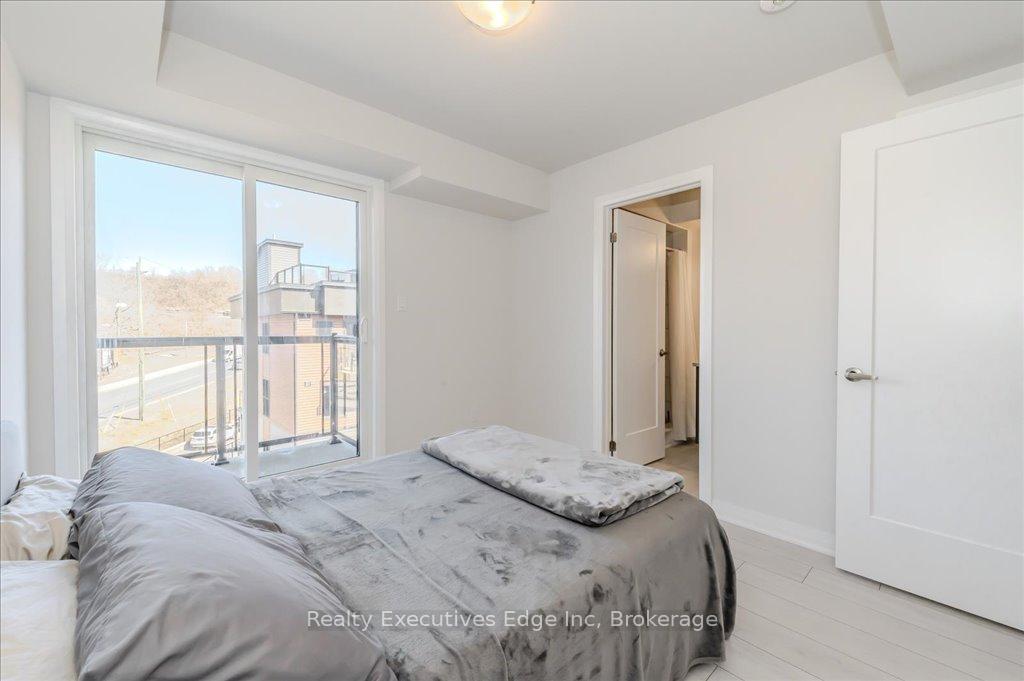 Photo 46 of Unit 6, 2 Willow Street, Brant, Paris — HOMEH