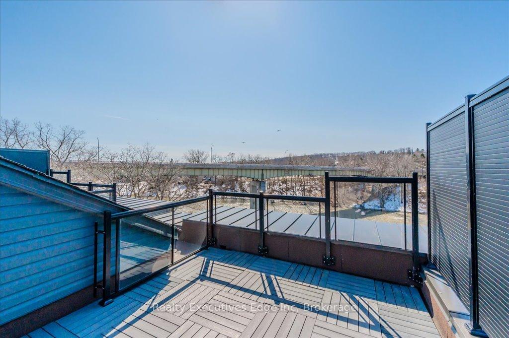 Photo 58 of Unit 6, 2 Willow Street, Brant, Paris — HOMEH