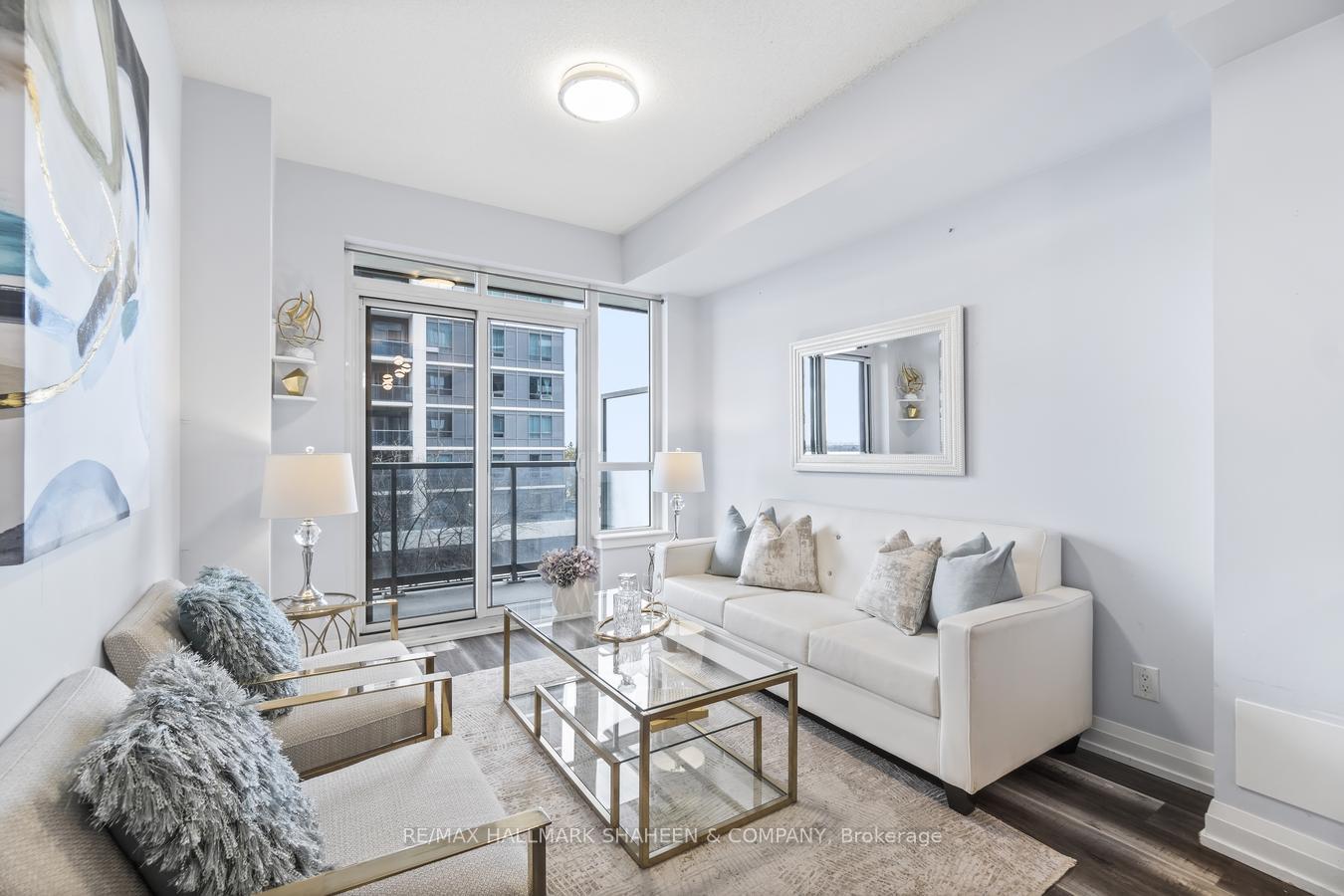 Photo 3 of Unit 437, 7171 Yonge Street, Markham, Thornhill — HOMEH