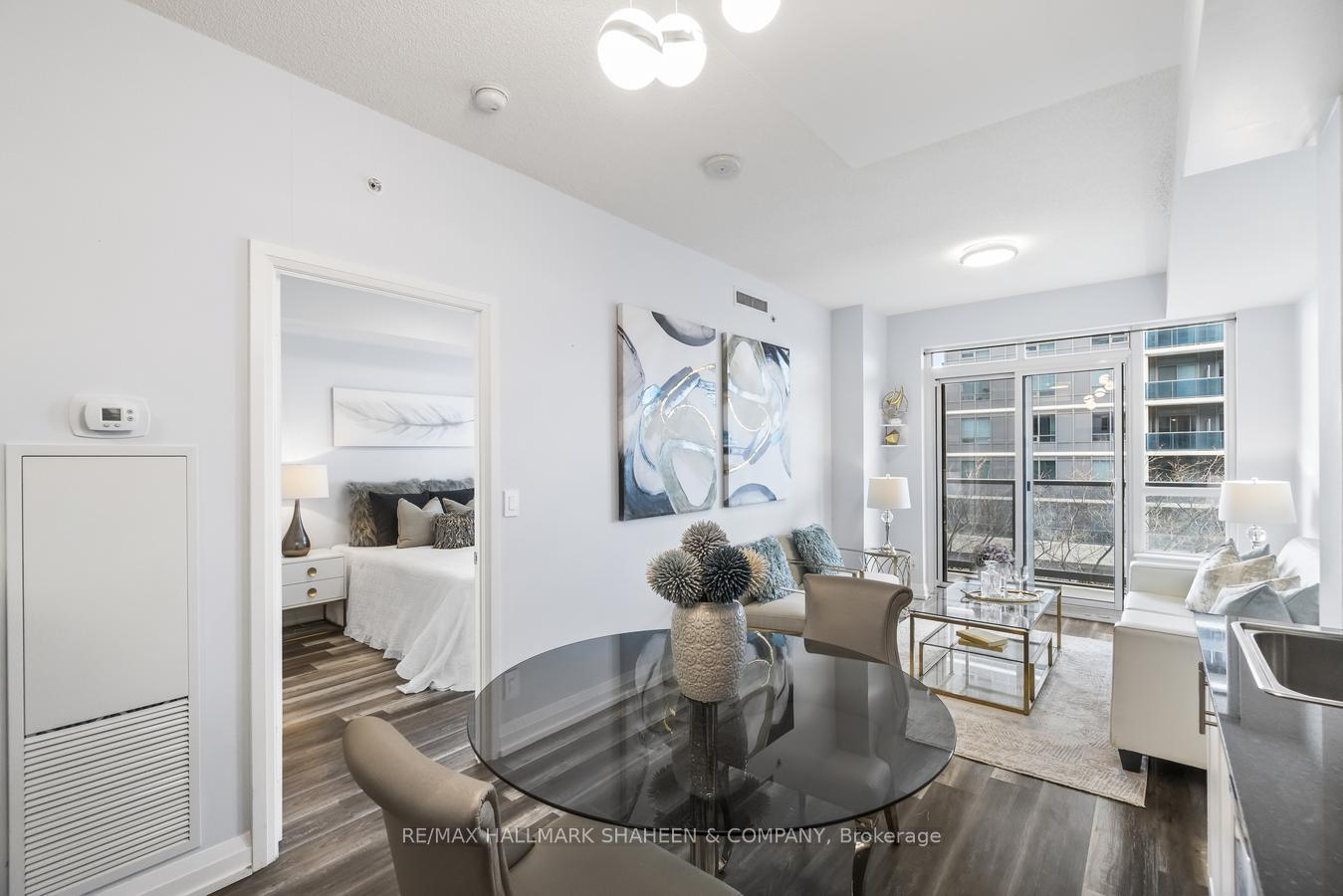 Photo 11 of Unit 437, 7171 Yonge Street, Markham, Thornhill — HOMEH