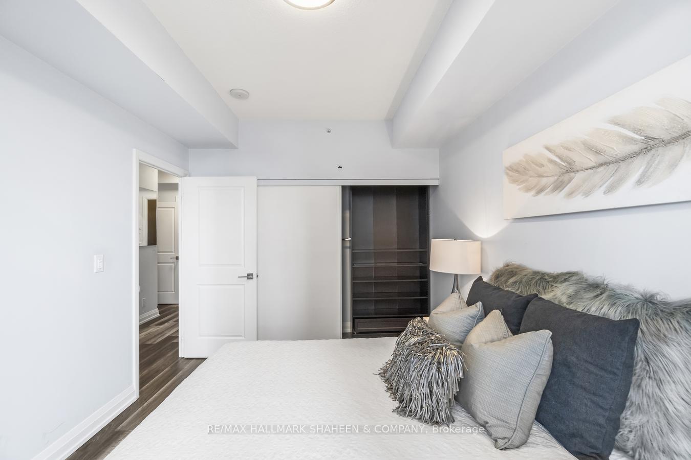 Photo 13 of Unit 437, 7171 Yonge Street, Markham, Thornhill — HOMEH