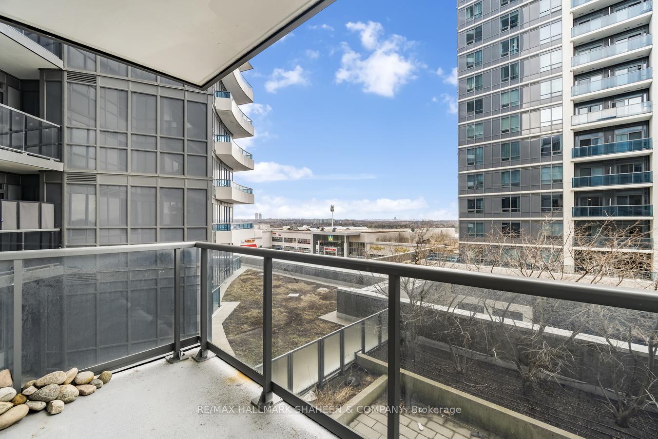 Photo 16 of Unit 437, 7171 Yonge Street, Markham, Thornhill — HOMEH