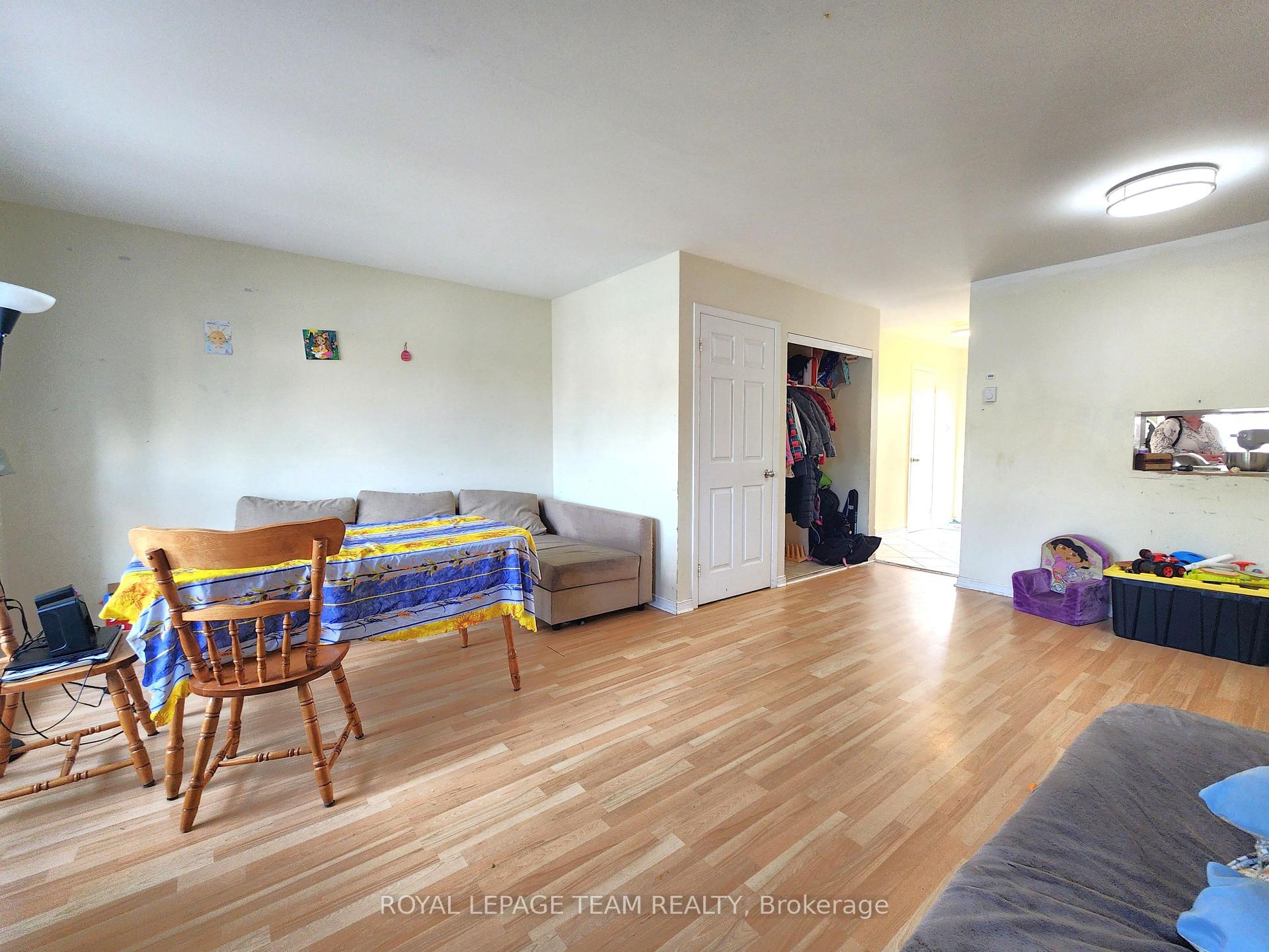 Photo 6 of Unit B, 25 Bertona Street, Ottawa, Craig Henry/Woodvale — HOMEH