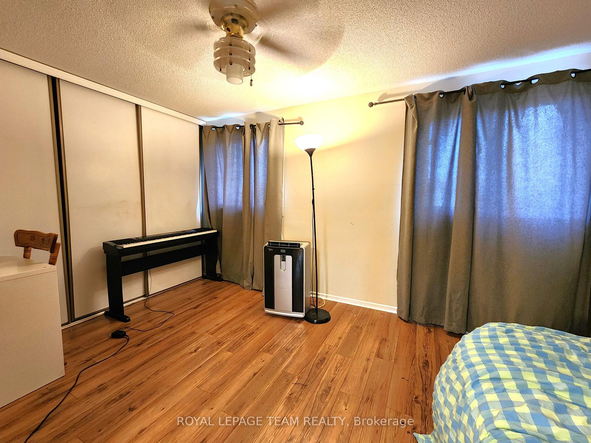 Photo 14 of Unit B, 25 Bertona Street, Ottawa, Craig Henry/Woodvale — HOMEH