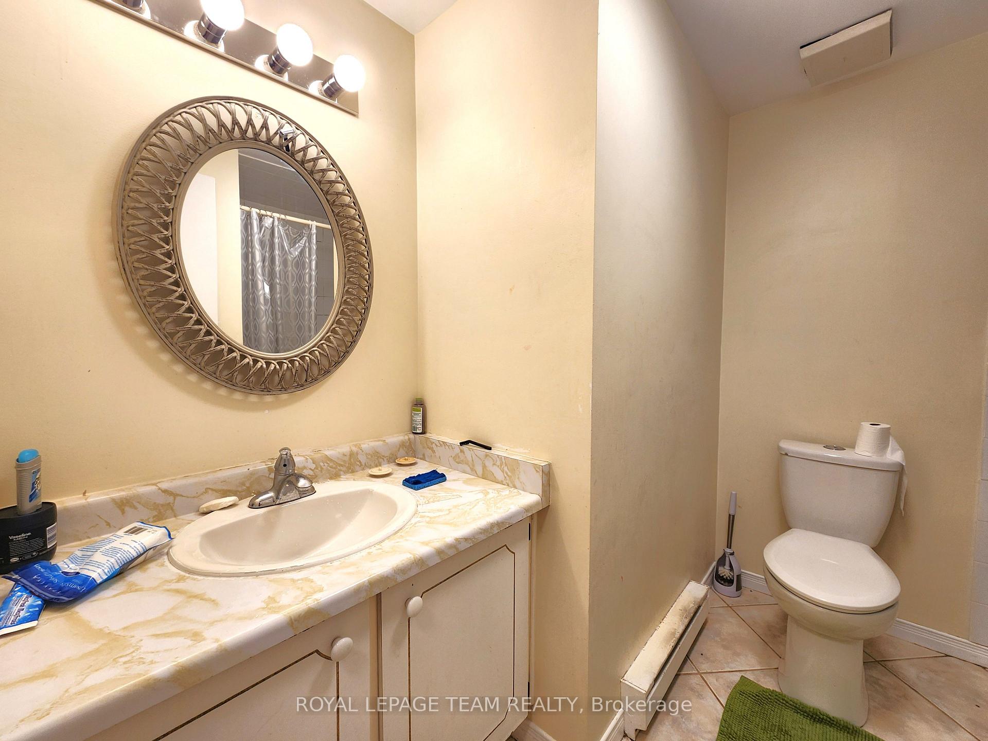 Photo 16 of Unit B, 25 Bertona Street, Ottawa, Craig Henry/Woodvale — HOMEH
