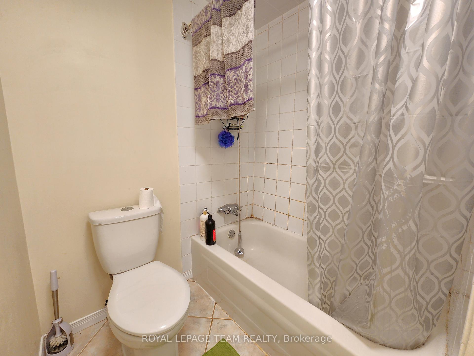 Photo 17 of Unit B, 25 Bertona Street, Ottawa, Craig Henry/Woodvale — HOMEH