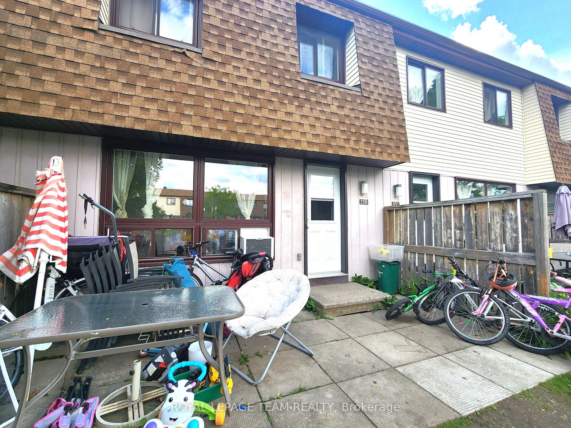 Photo 23 of Unit B, 25 Bertona Street, Ottawa, Craig Henry/Woodvale — HOMEH