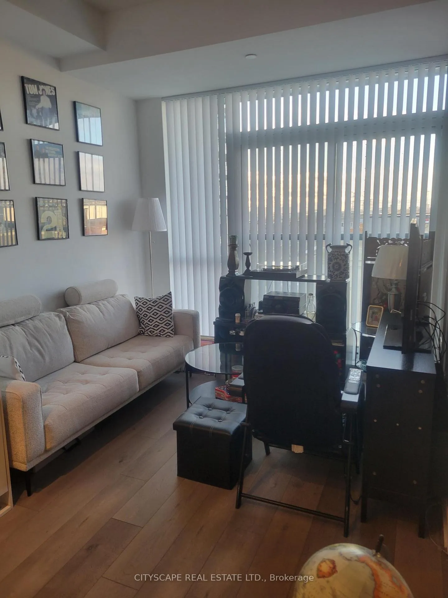 Photo 7 of Unit 511, 38 Honeycrisp Crescent, Vaughan, Vaughan Corporate Centre — HOMEH