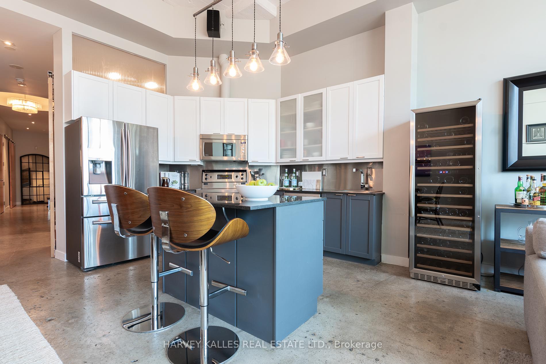 Photo 3 of Unit 953, 155 Dalhousie Street, Toronto, Church-Yonge Corridor — HOMEH