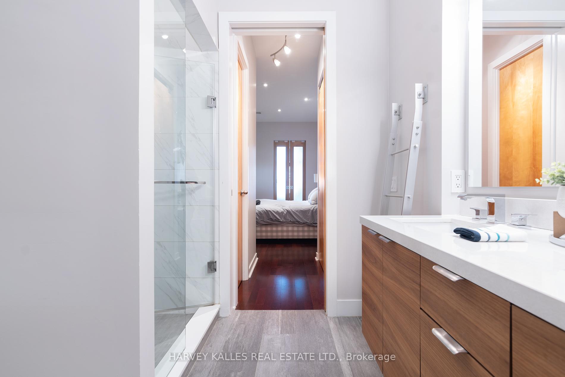 Photo 15 of Unit 953, 155 Dalhousie Street, Toronto, Church-Yonge Corridor — HOMEH