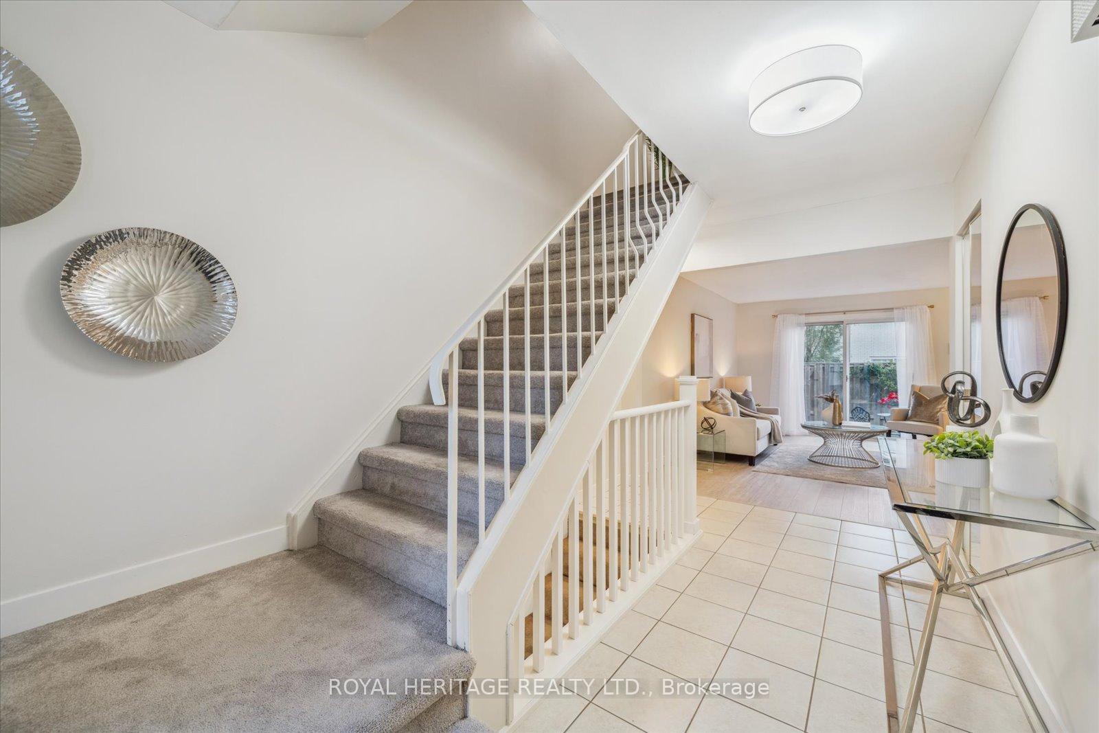 Photo 5 of Unit 390, 18 Reith Way, Markham, Aileen-Willowbrook — HOMEH