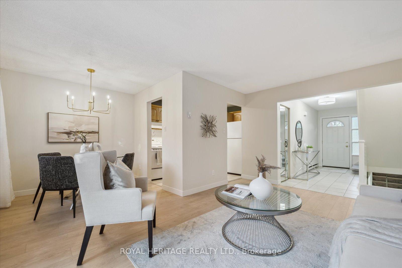 Photo 9 of Unit 390, 18 Reith Way, Markham, Aileen-Willowbrook — HOMEH