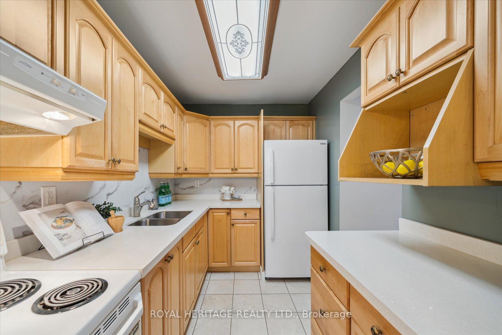 Photo 13 of Unit 390, 18 Reith Way, Markham, Aileen-Willowbrook — HOMEH