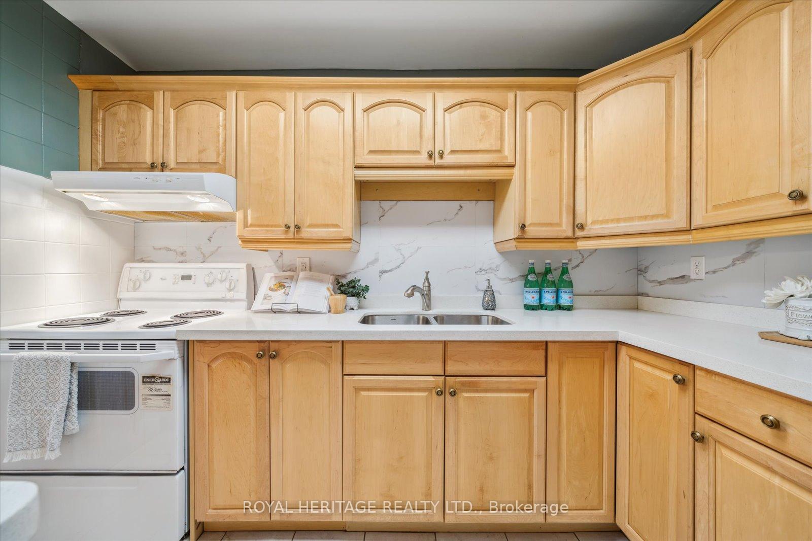 Photo 15 of Unit 390, 18 Reith Way, Markham, Aileen-Willowbrook — HOMEH