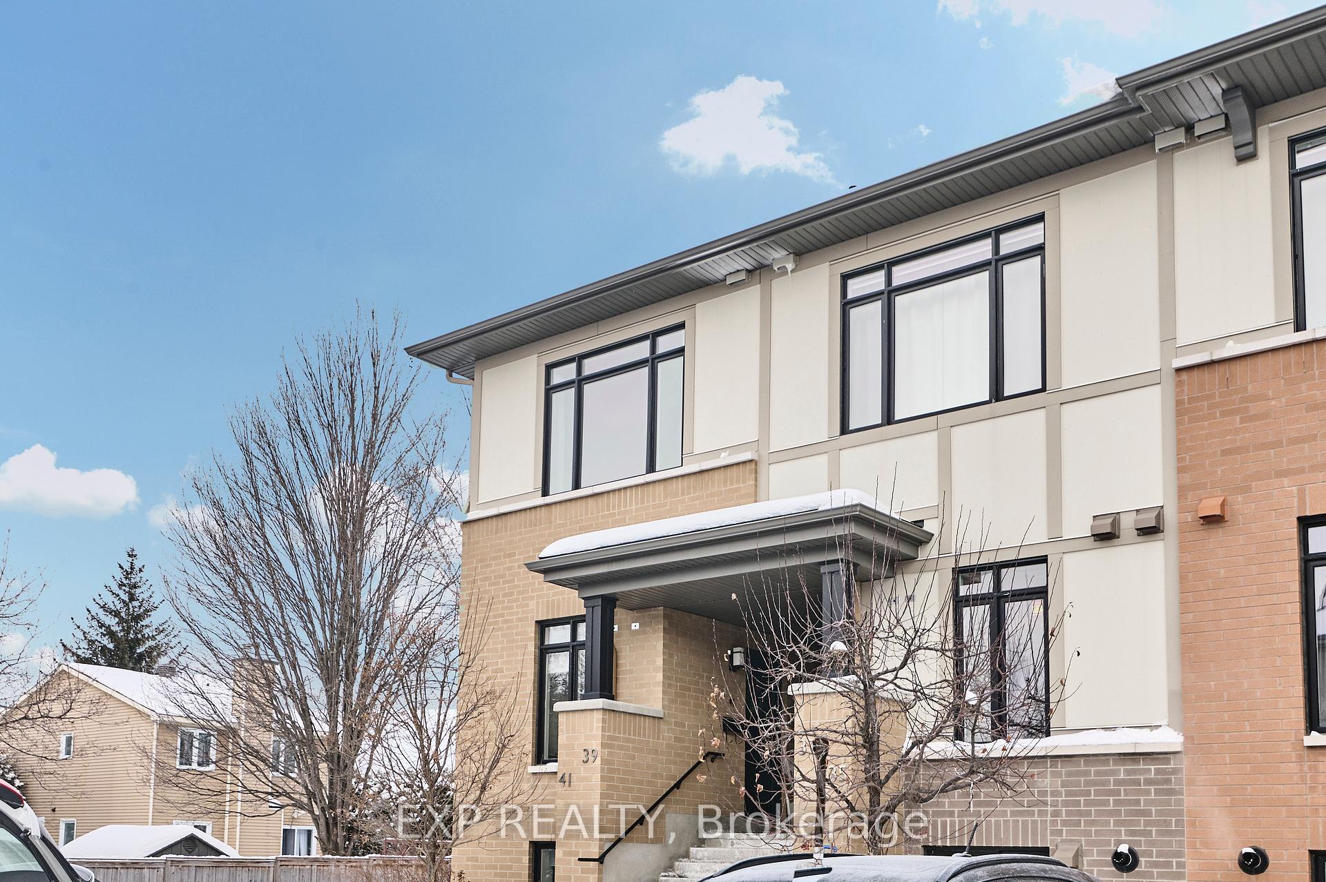 Photo 2 of 39 Bergeron Pvt, Ottawa, Chapel Hill — HOMEH