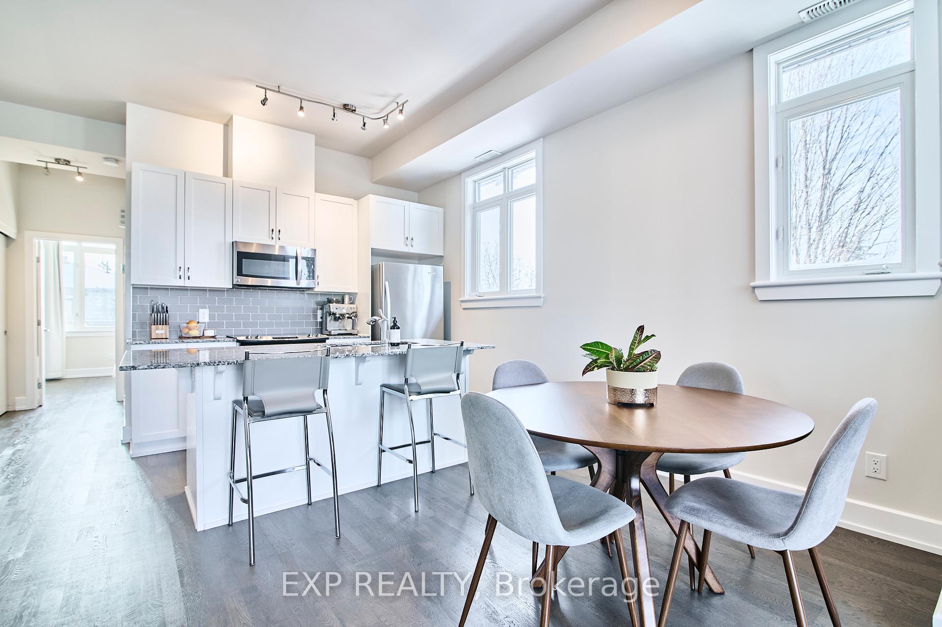 Photo 7 of 39 Bergeron Pvt, Ottawa, Chapel Hill — HOMEH