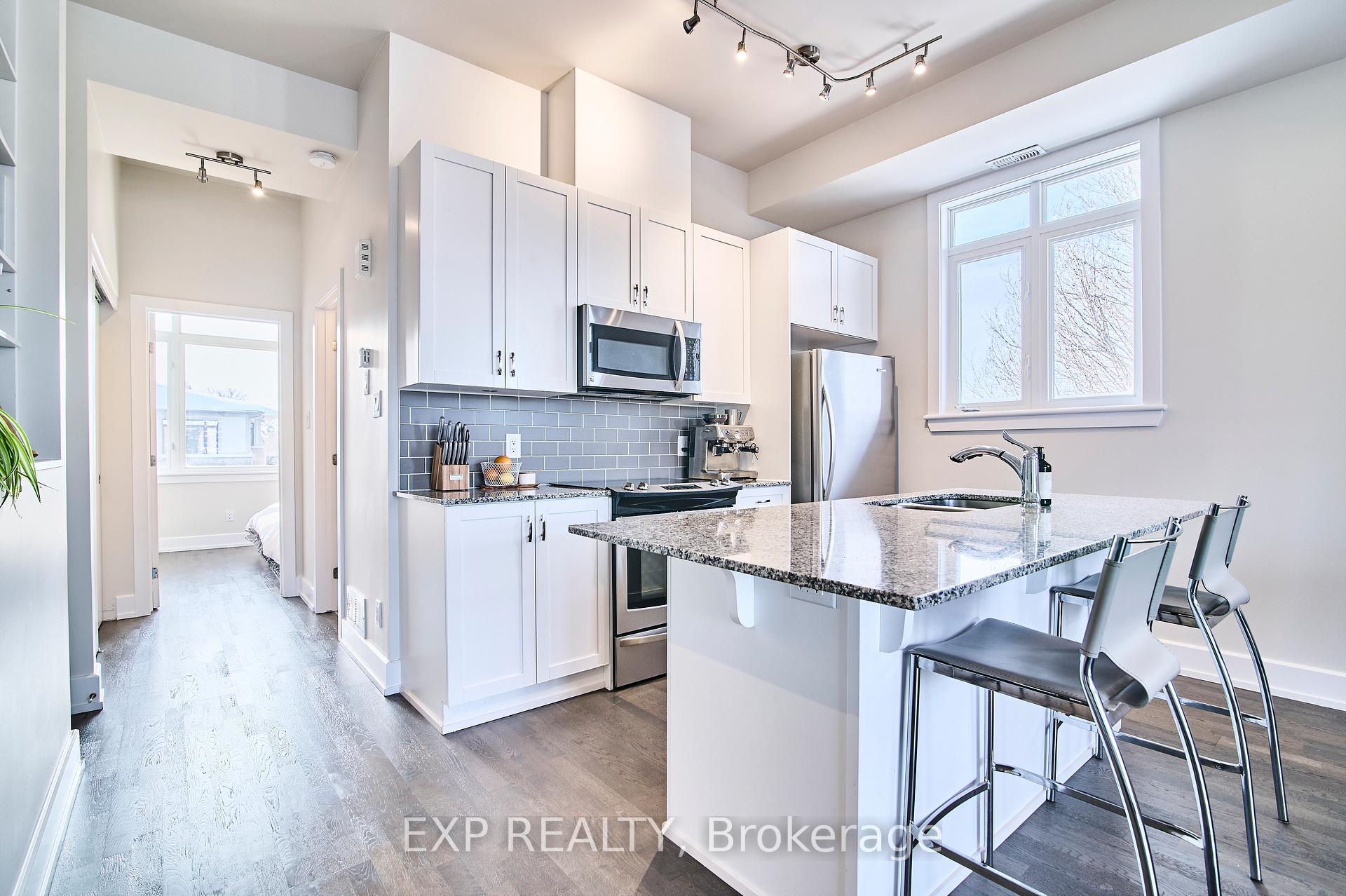 Photo 10 of 39 Bergeron Pvt, Ottawa, Chapel Hill — HOMEH