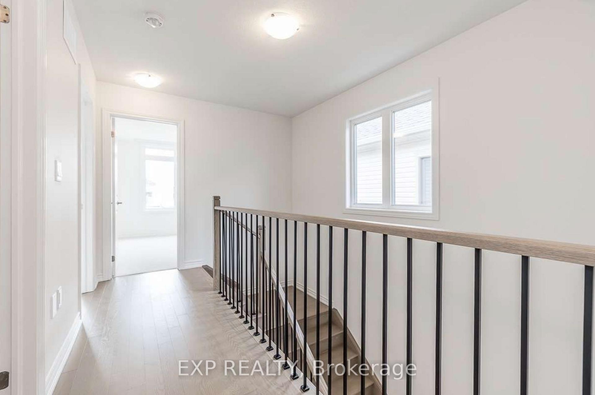 Photo 15 of 129 Shepherd Drive, Barrie, Rural Barrie Southeast — HOMEH