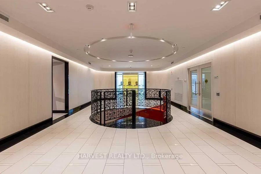 Photo 15 of Unit 1804, 30 Roehampton Avenue, Toronto, Mount Pleasant West — HOMEH
