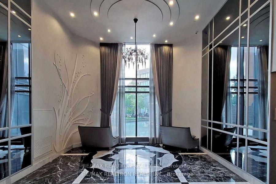 Photo 5 of Unit 312, 7608 Yonge Street, Vaughan, Crestwood-Springfarm-Yorkhill — HOMEH