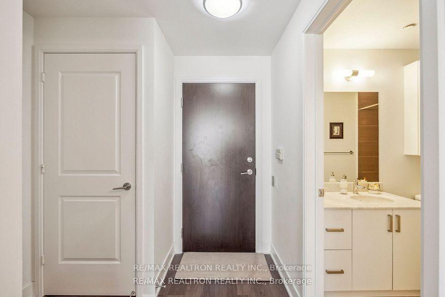 Photo 8 of Unit 312, 7608 Yonge Street, Vaughan, Crestwood-Springfarm-Yorkhill — HOMEH