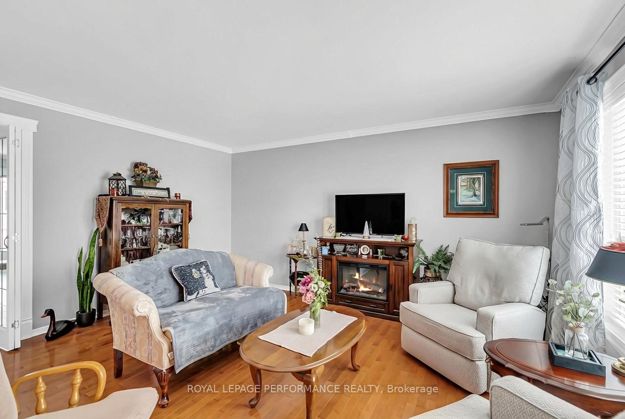 Photo 8 of 220 Dunbar Avenue, Cornwall — HOMEH