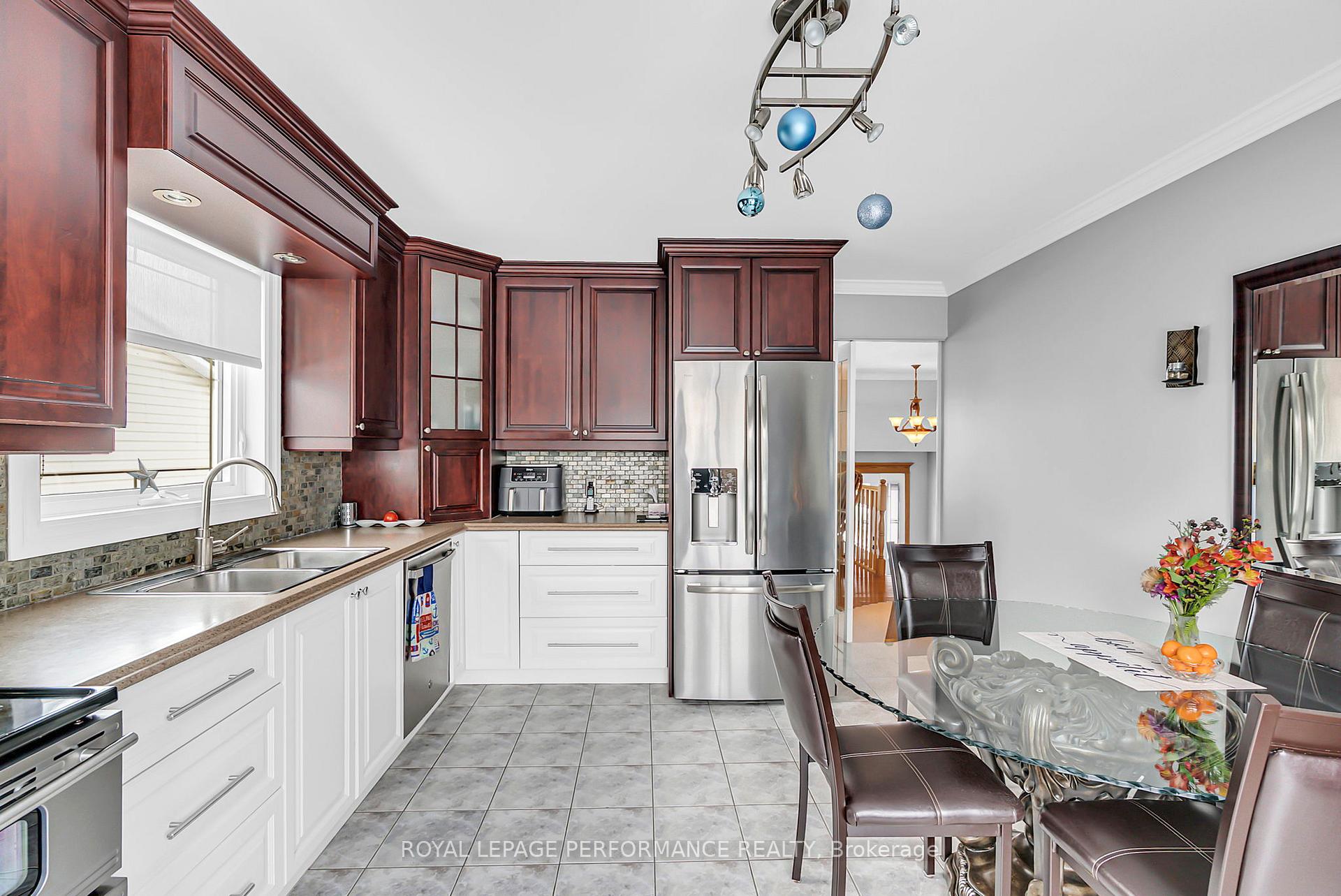 Photo 12 of 220 Dunbar Avenue, Cornwall — HOMEH