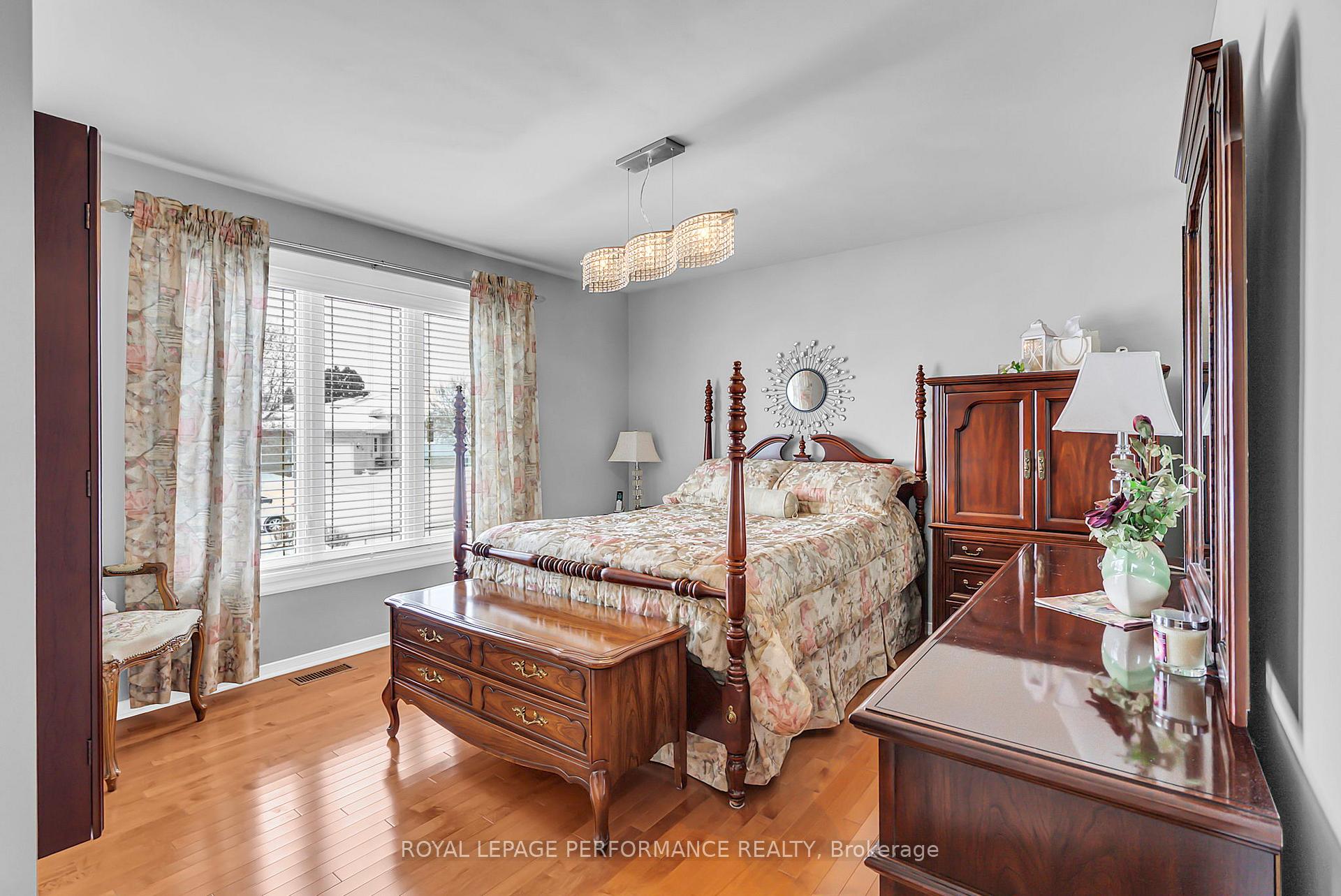 Photo 14 of 220 Dunbar Avenue, Cornwall — HOMEH