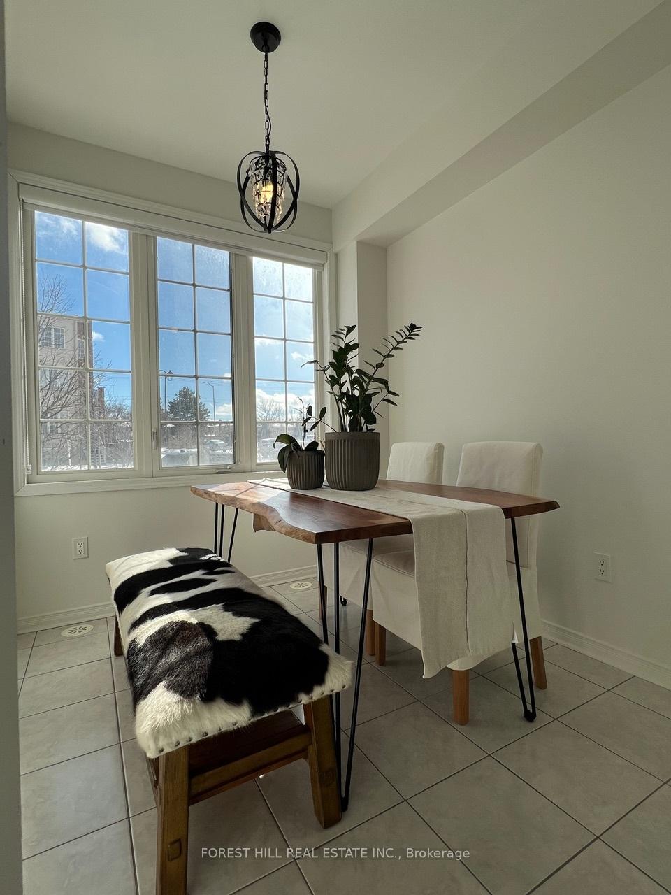 Photo 5 of Unit 3, 35 Island Road, Scarborough, Rouge — HOMEH