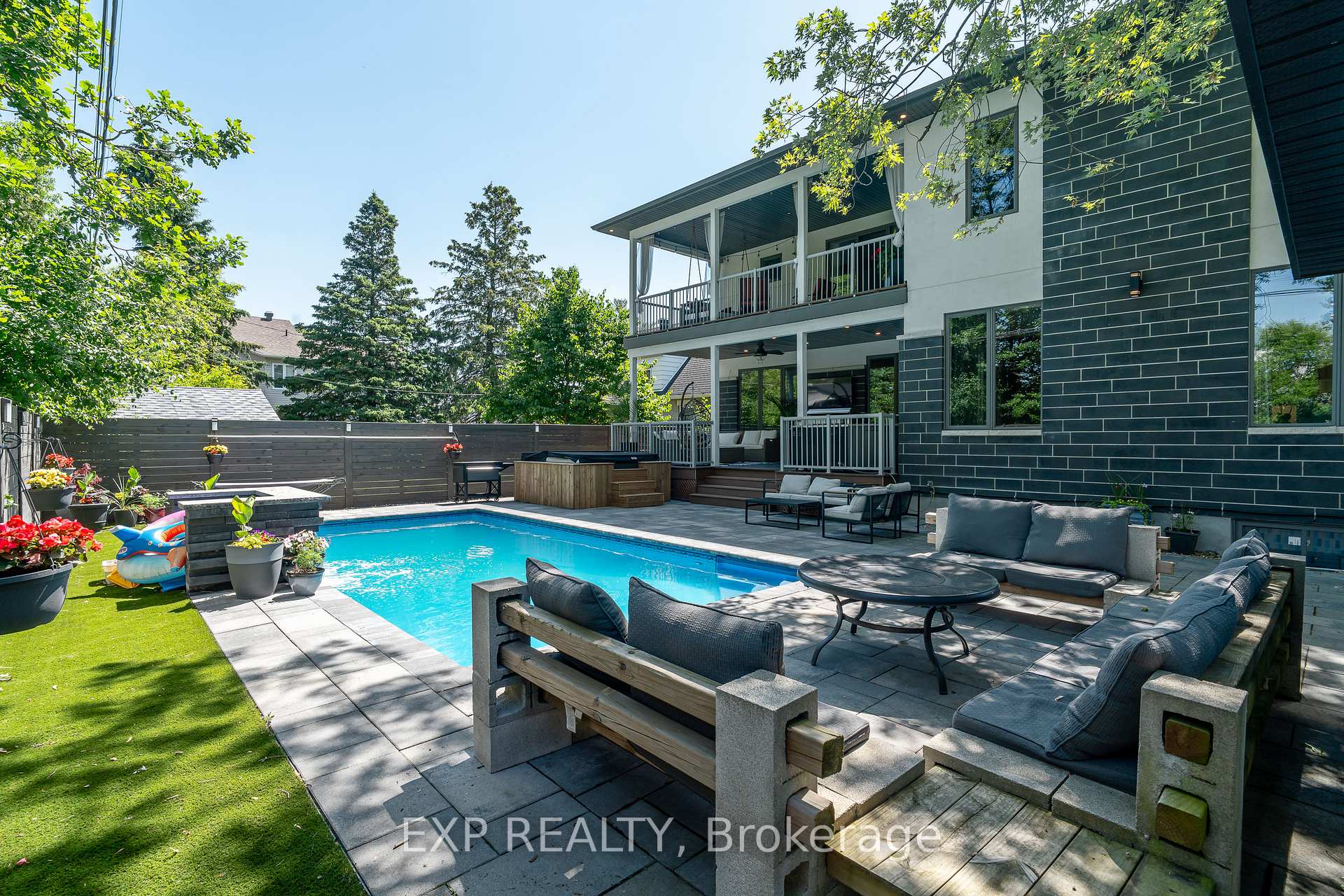 Photo 28 of 7 Phillip Drive, Ottawa, Borden Farm/Stewart Farm/Carleton Heights/Parkwood Hills — HOMEH